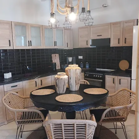 Horizon View * Arnados